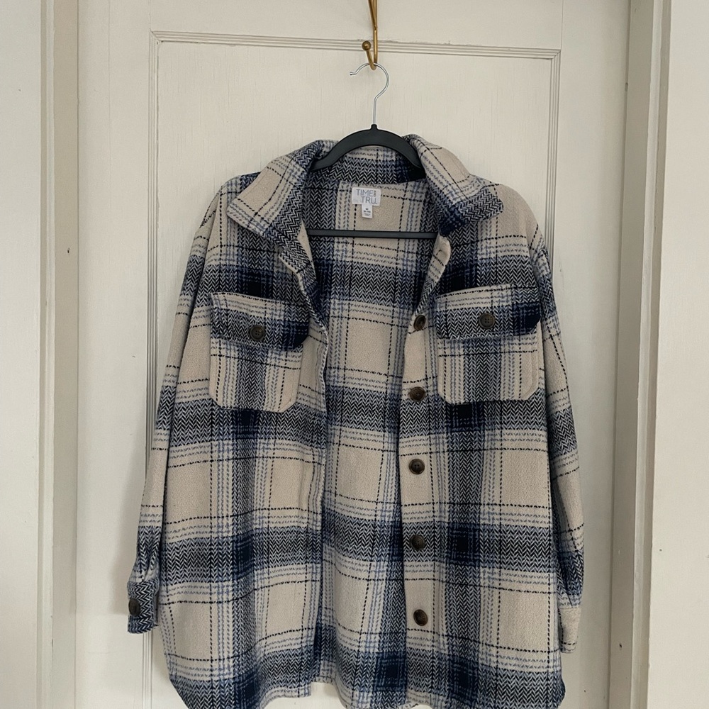 Plaid Sh-acket